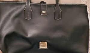Dooney & Bourke Tote